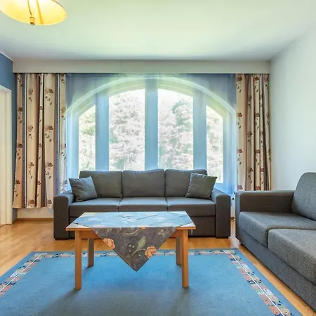 Отель Andropoff Валгеранна